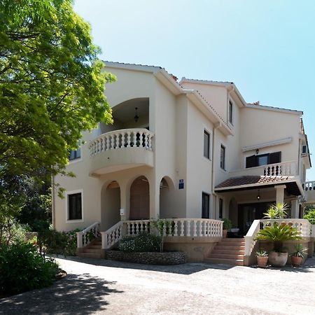 Apartments Rozelyn Ugljan Kültér fotó