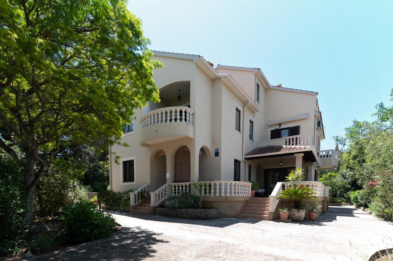 Apartments Rozelyn Ugljan Kültér fotó