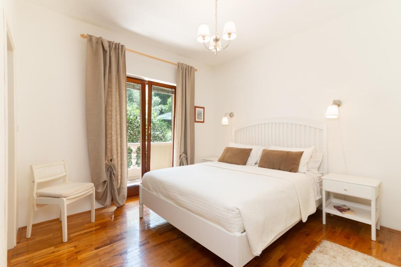Apartments Rozelyn Ugljan Kültér fotó